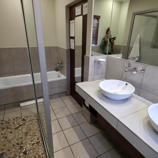 Savuti Bathroom 2